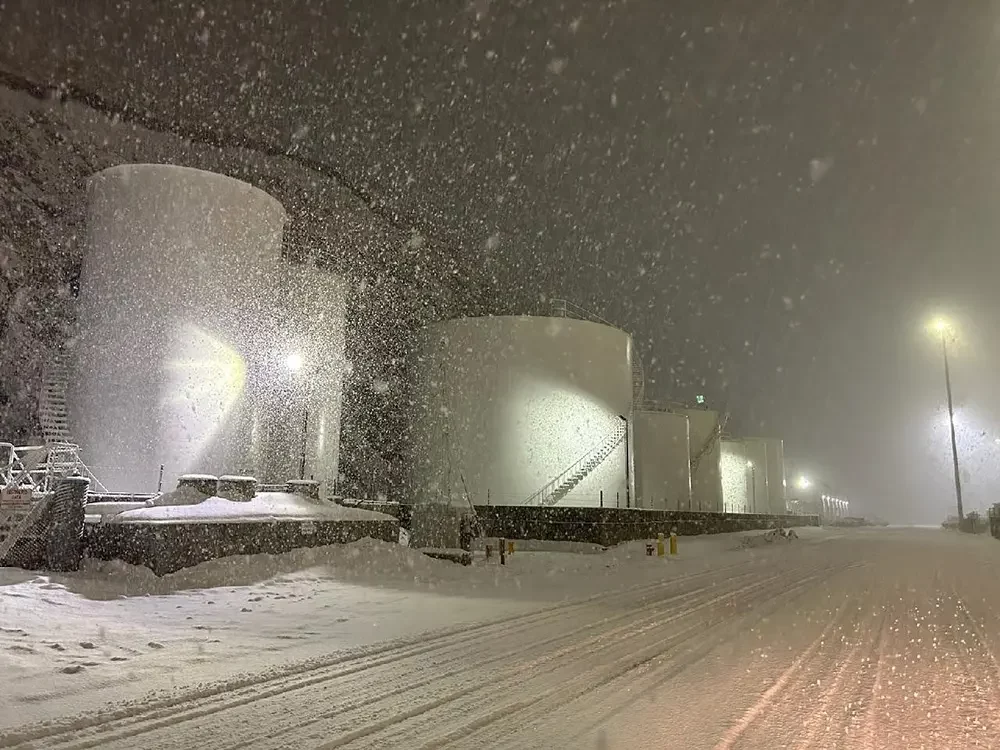 Dutch Harbor Ballyhoo Terminal
